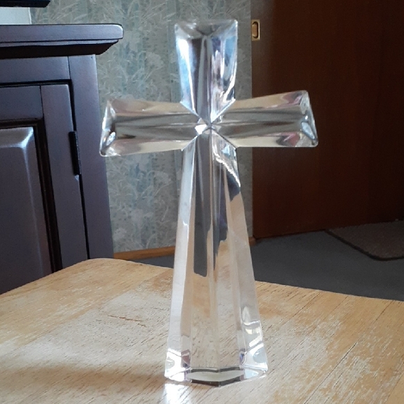 Fine Bohemian Clear Crystal Cross MM116 - Picture 3 of 13